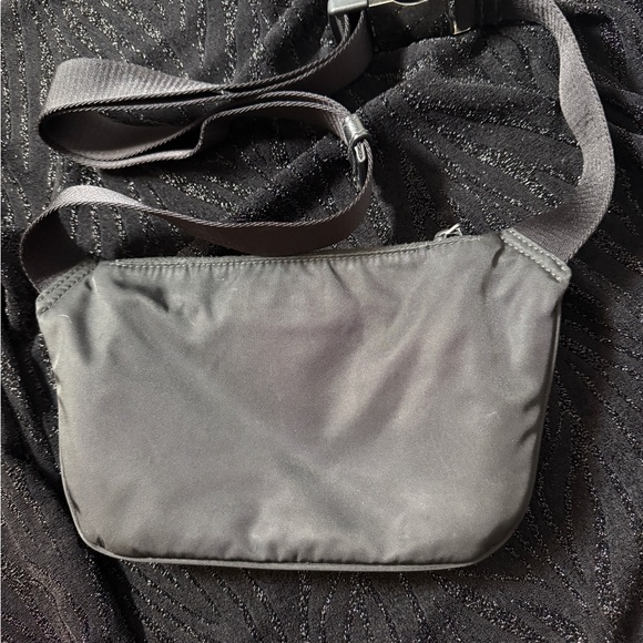 Prada Black Fanny Pack Double Zip Adjustable - Picture 12 of 12